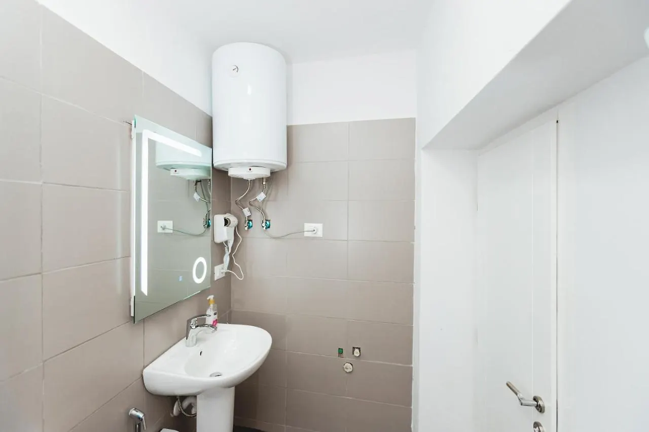New Apartment At New Bazaar - Tirana City Center 0*,